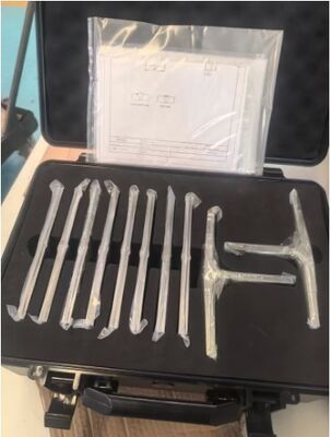 Стандартный набор для магнитопорошковой/капиллярной дефектоскопии (25 дефектов) MT/PT KIT