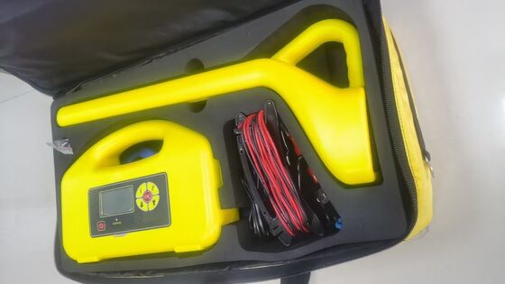 Подземный детектор трубопроводов обнаруживает направление и глубину подземных трубопроводов