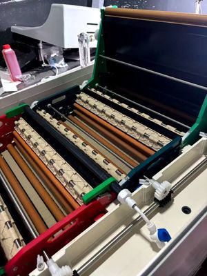 Максимальная ширина 450 мм проявочной машины для НК-пленок HDL-430D с автоматической регулировкой температуры фиксажа