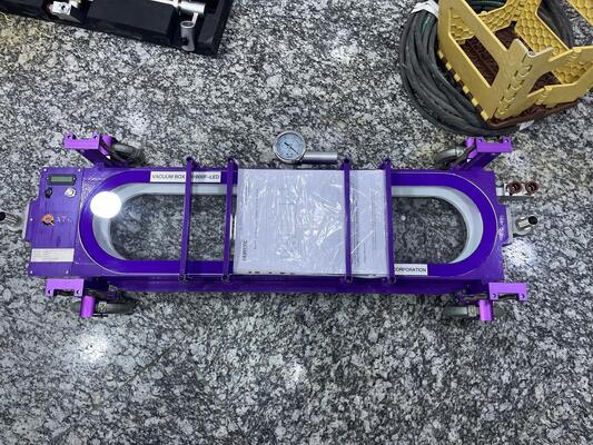 Система обнаружения утечек сварных швов вакуумной камеры HV1800F-LED для днища резервуара и сосудов под давлением